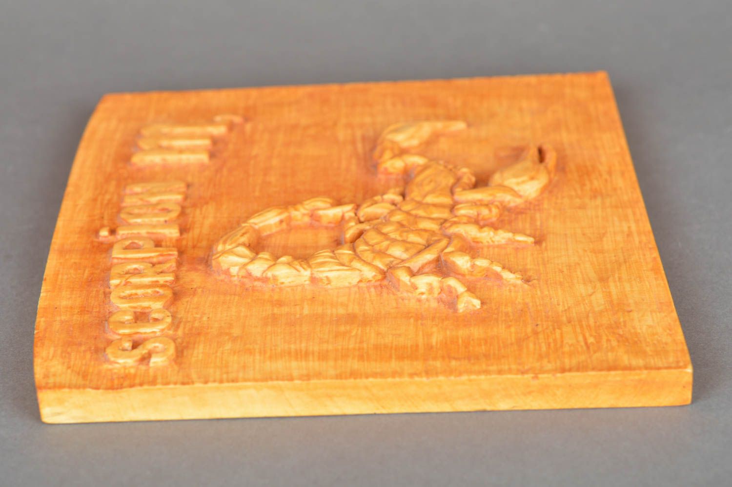 Панно из дерева ручной работы с резьбой авторское красивое настенное Скорпион фото 5