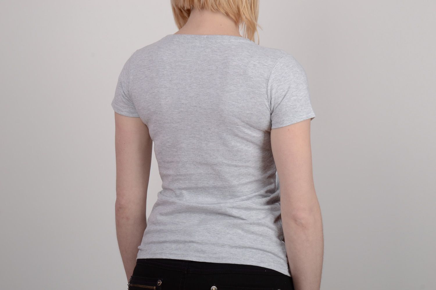 T-shirt gris en coton avec dessin de chat original fait main pour femme photo 5