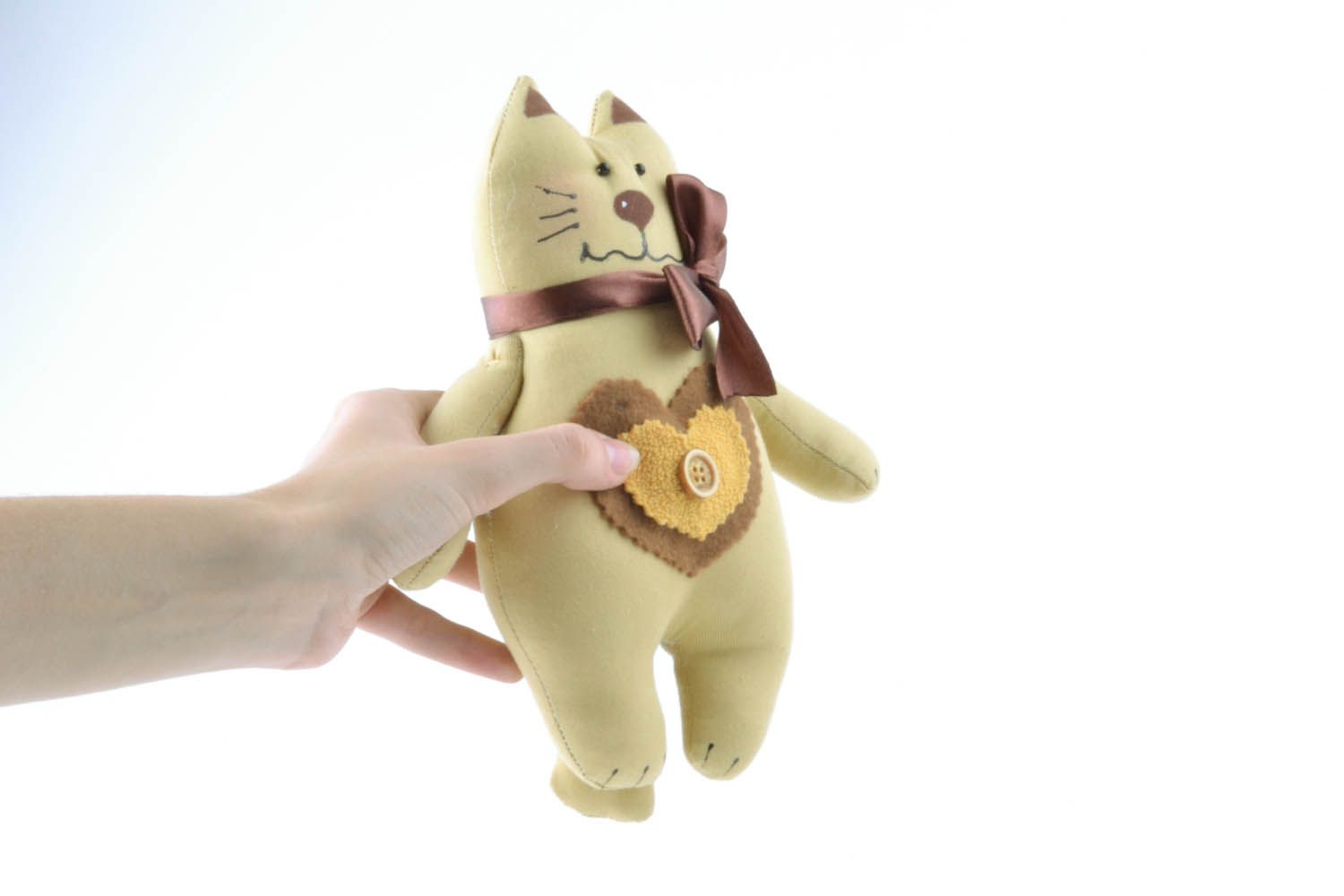Brinquedo macio artesanal Gato com um laço foto 4