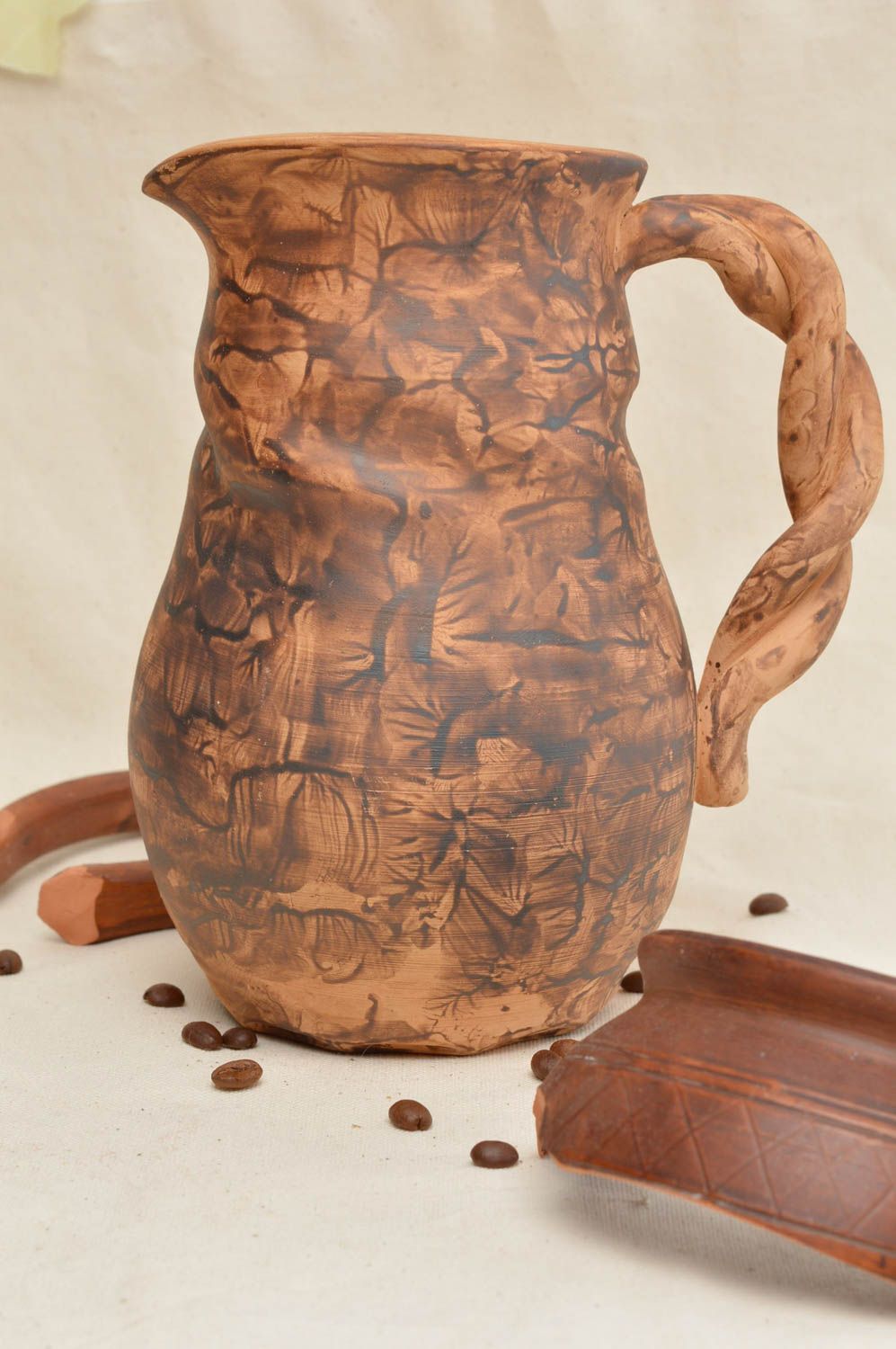 60 oz ceramic UNIQUE brown water jug with handle 1,7 lb photo 1