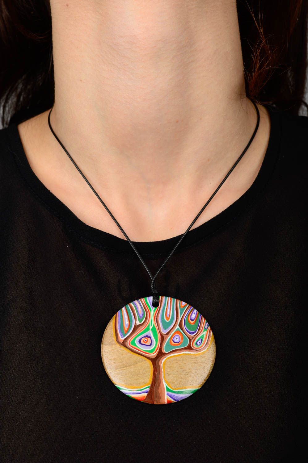 Colgante hecho a mano pintado bisutería para mujer de madera accesorio de moda foto 2