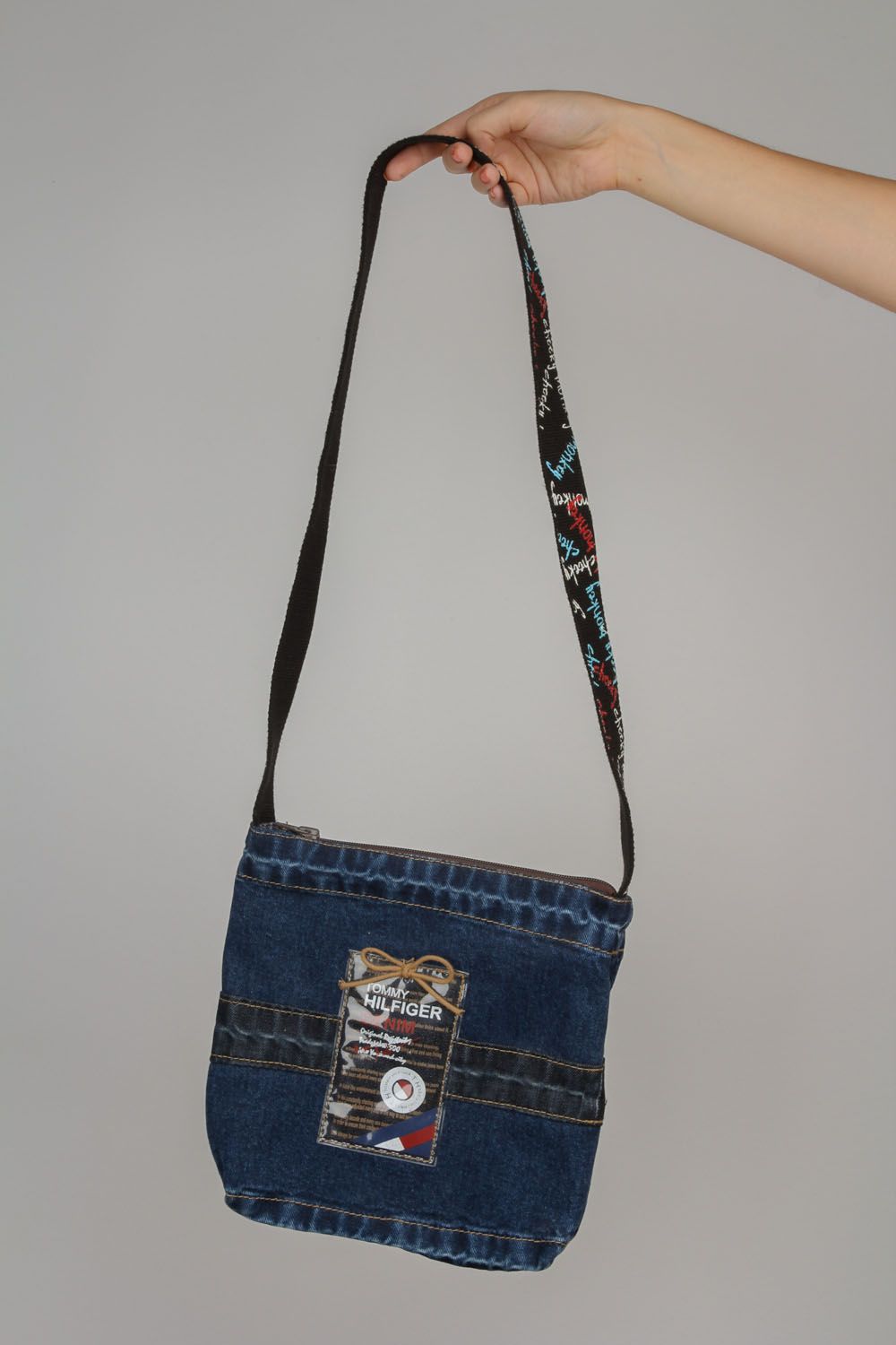 Petit sac à épaule en jean fait main avec bretelle longue original pour femme photo 2