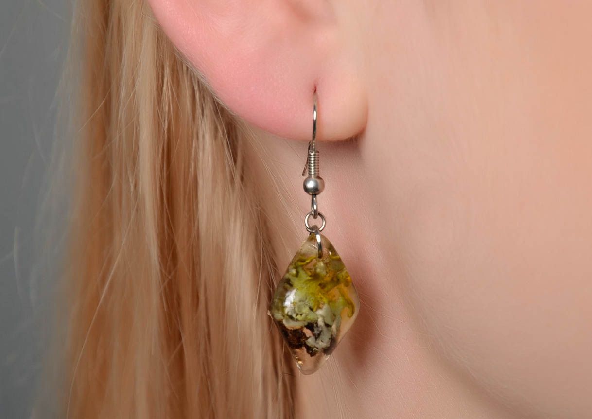 Earrings with natural plants photo 5