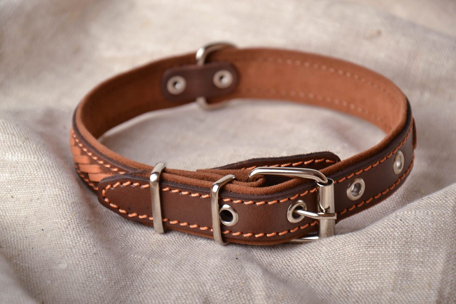 Genuine leather dog collar photo 1