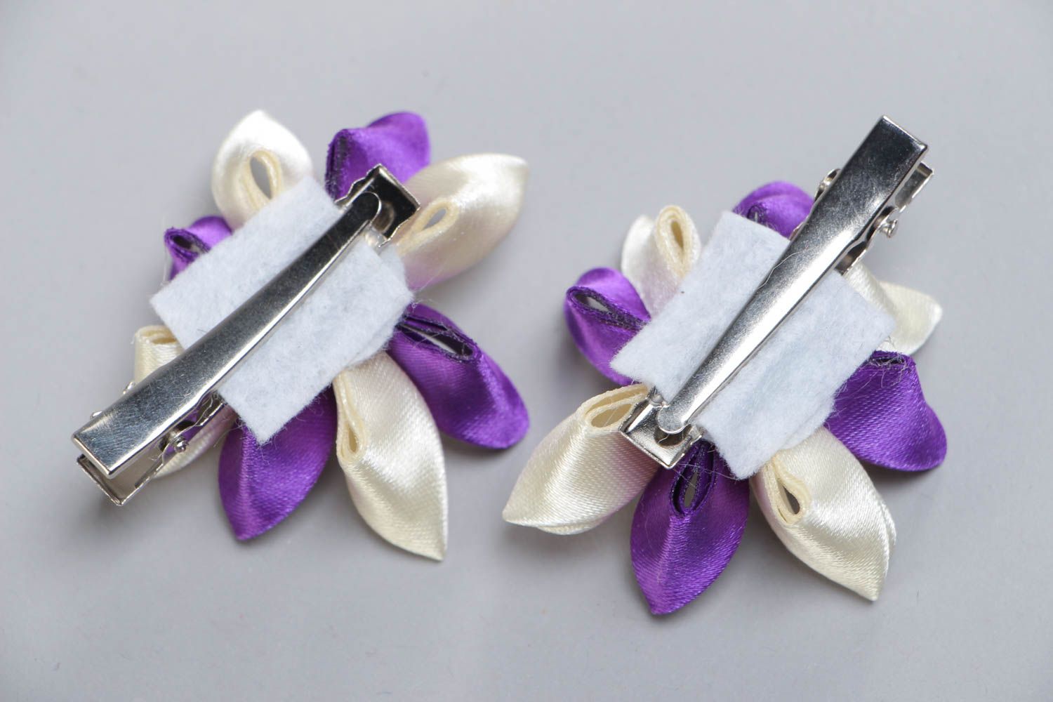 Beautiful set of handmade satin ribbon flower hair clips 2 pieces kanzashi technique photo 4