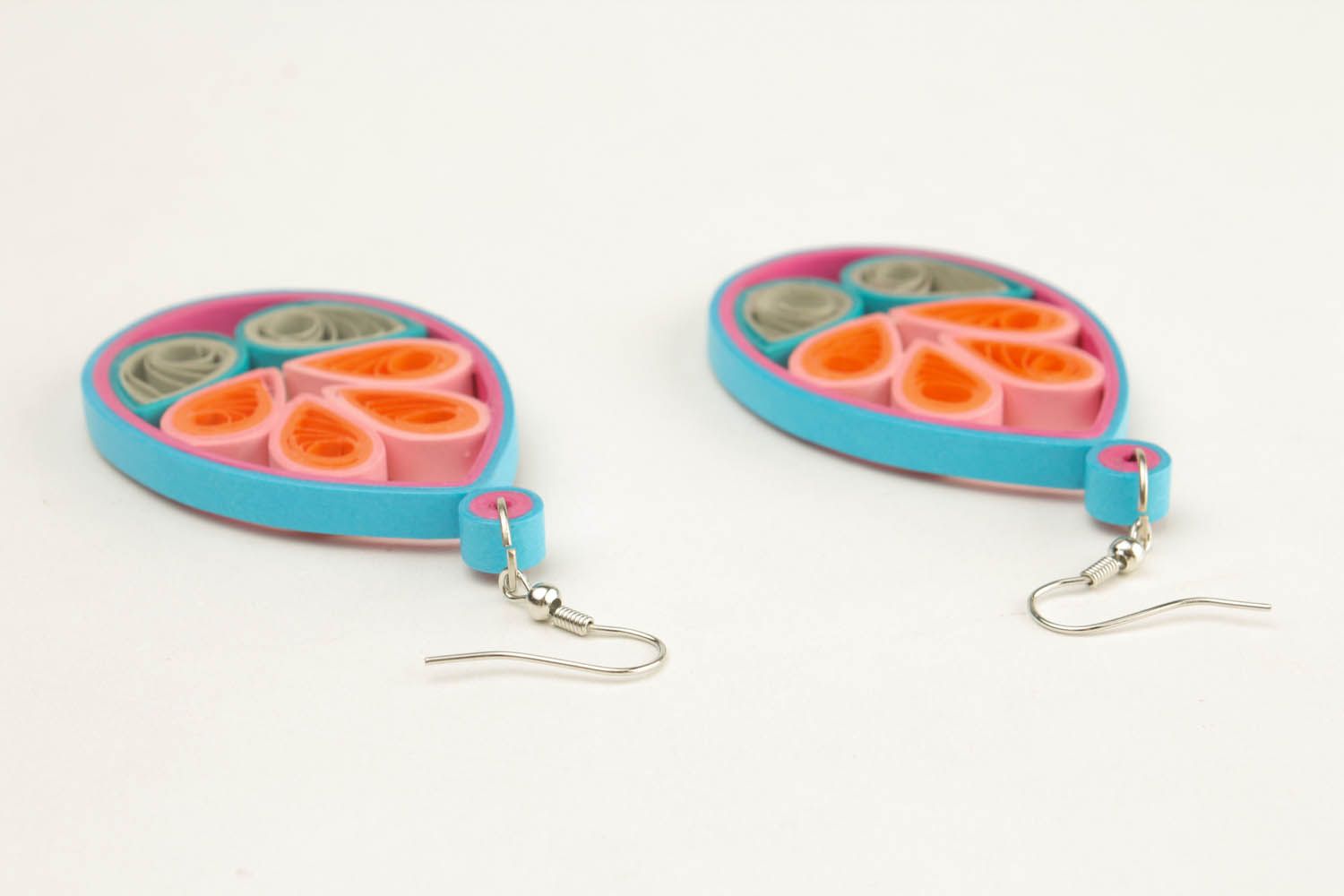 Quilling paper earrings photo 2