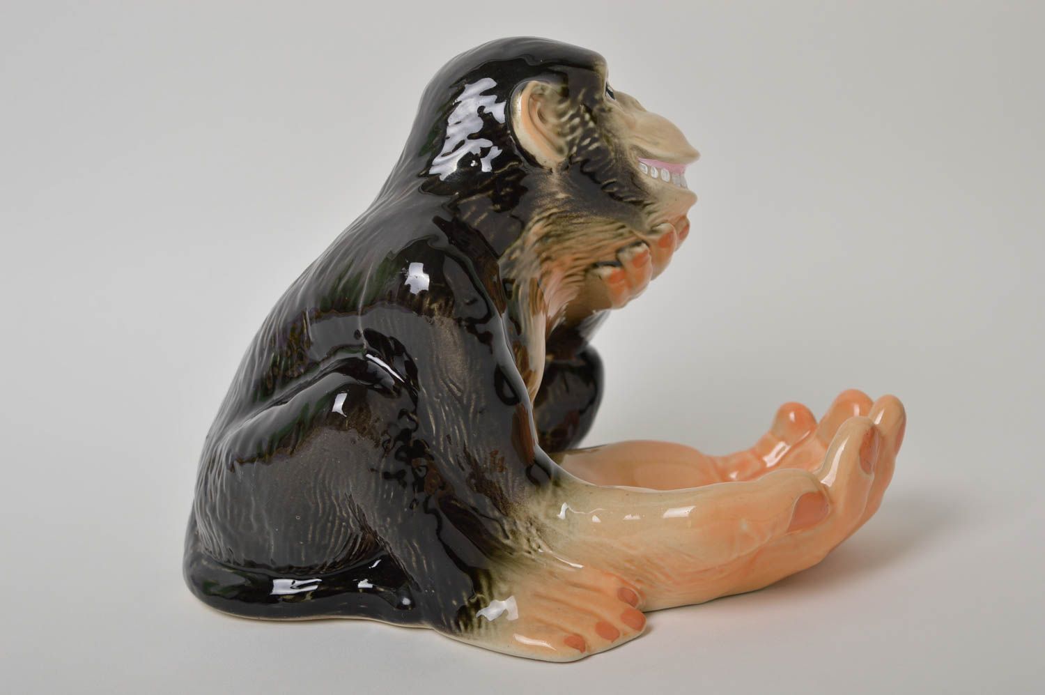 Salvadanaio fatto a mano di argilla scimmia in ceramica regalo originale  foto 2