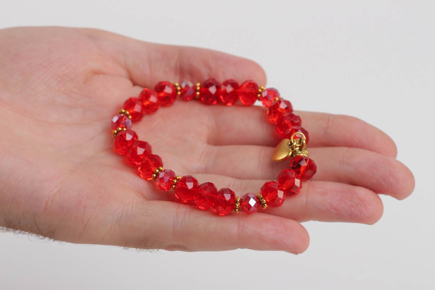 Handmade crystal beaded bracelet in red color with heart centerpiece photo 5