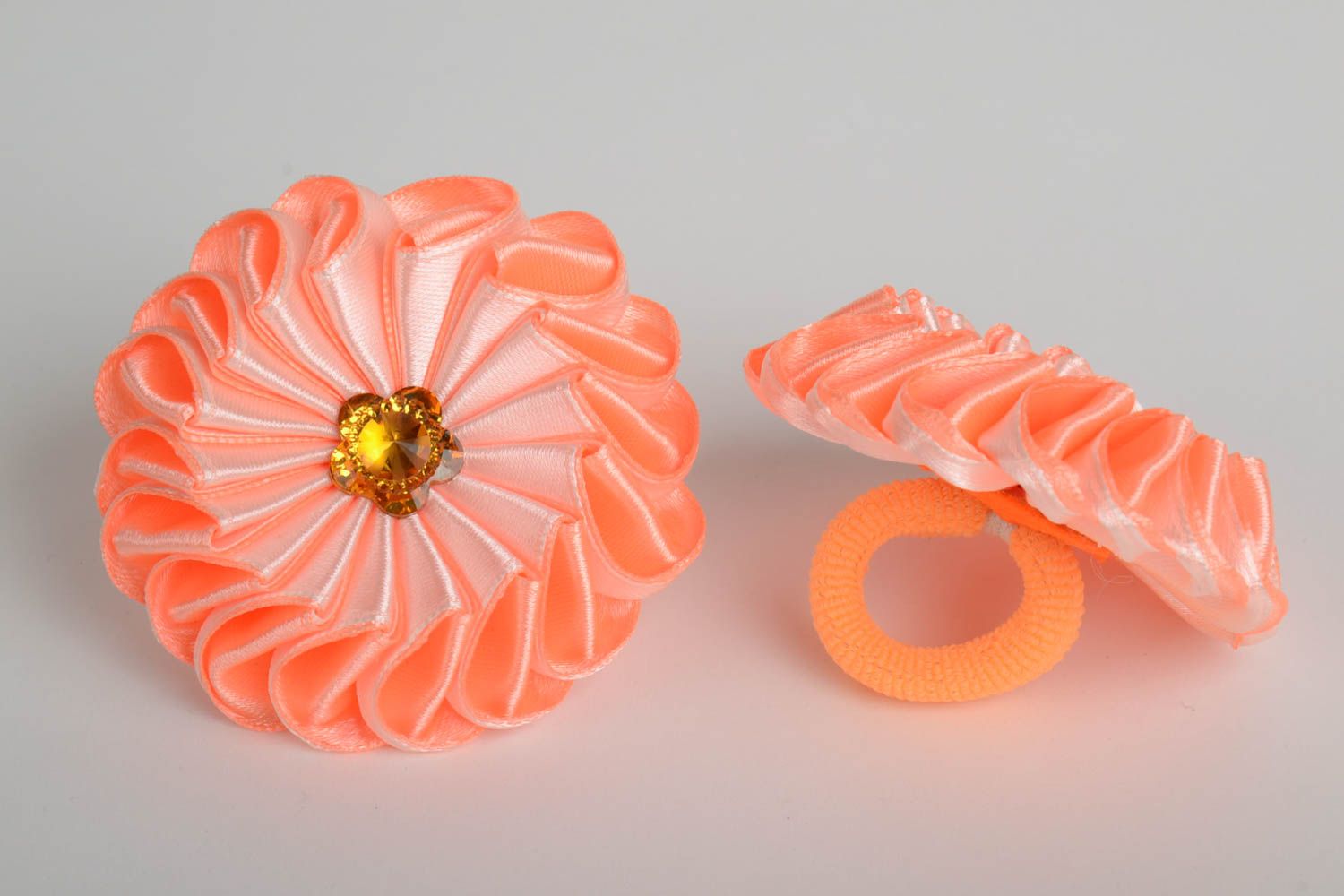 Set of 2 designer homemade hair bands with peach colored ribbon kanzashi flowers photo 5