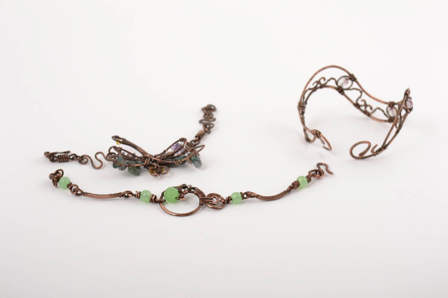 Handmade bracelet jewelry set of 3 items wire wrap bracelet designer accessory photo 3