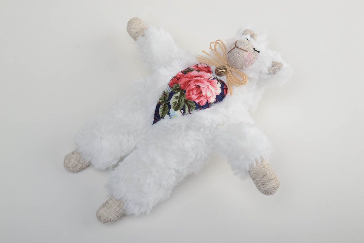 Handmade white faux fur soft toy lamb with applique work floral heart and straw photo 2