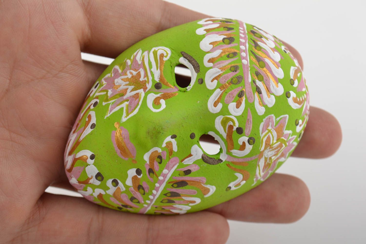 Магнит на холодильник в виде сувенирной маски из глины зеленый ручной работы фото 2