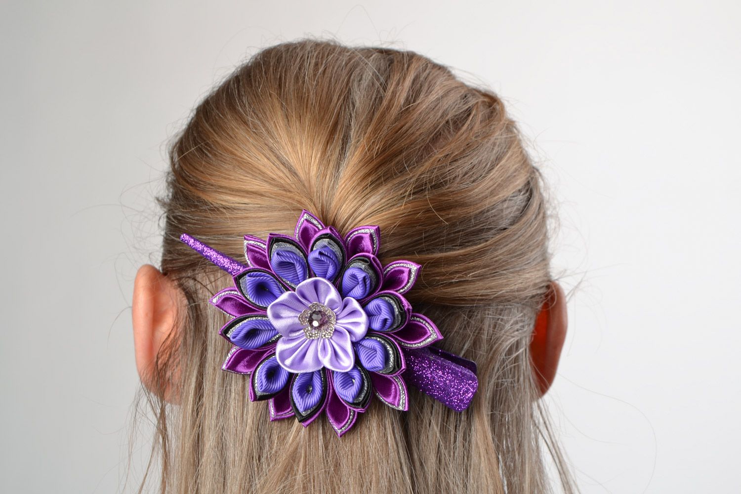 Handmade beautiful hair clip made of satin ribbons and brocade photo 1