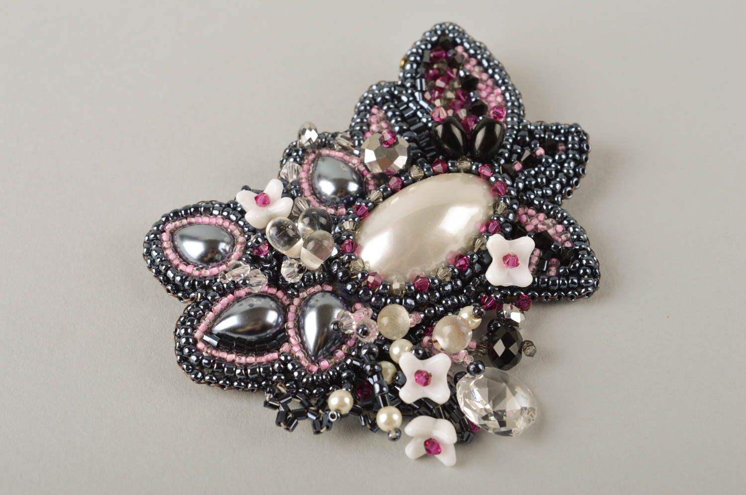 Womens handmade beaded brooch unusual brooch jewelry fashion accessories photo 4