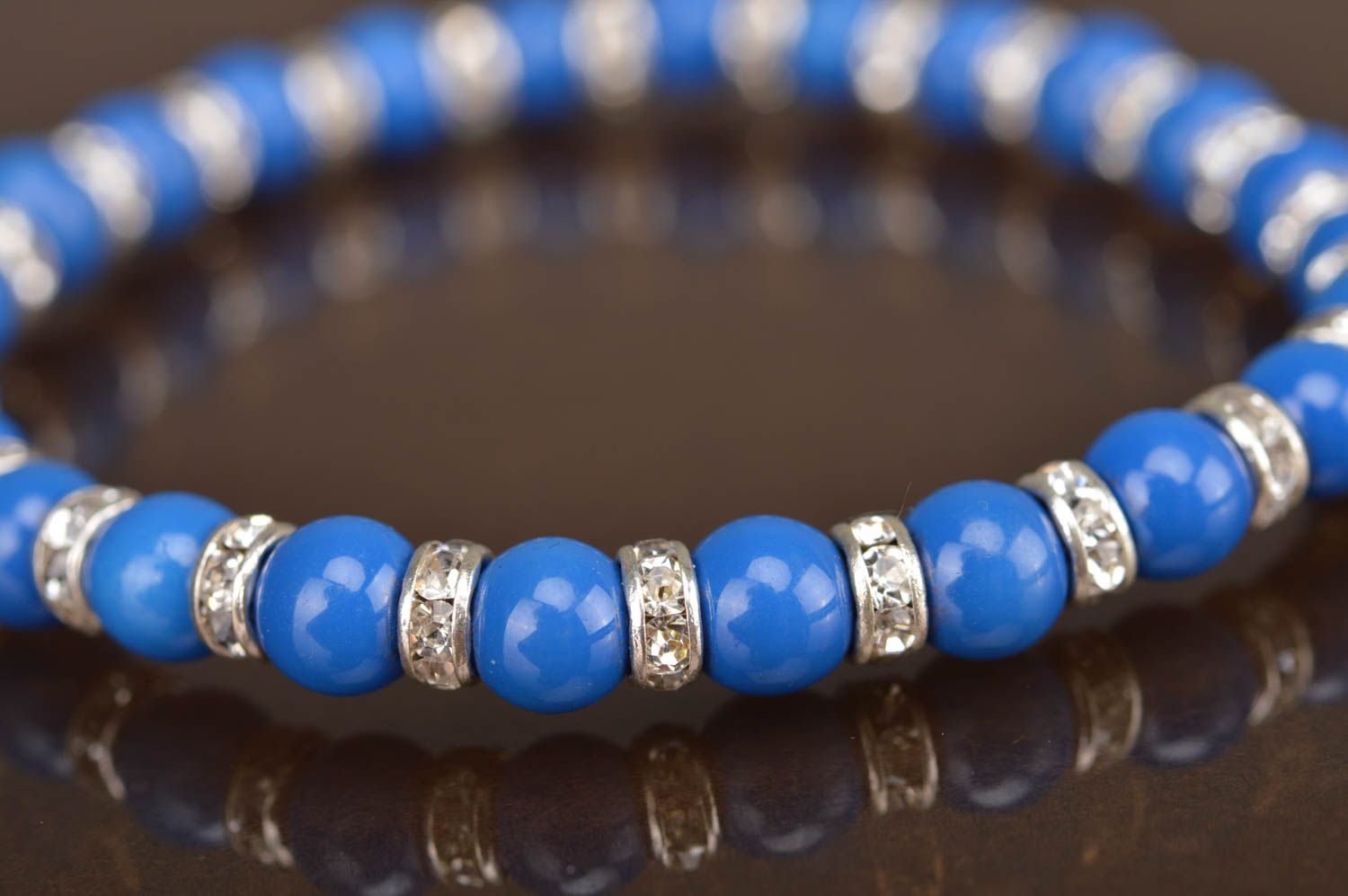 The blue rhinestone bracelet on elastic band with metal charms for teen girls photo 3