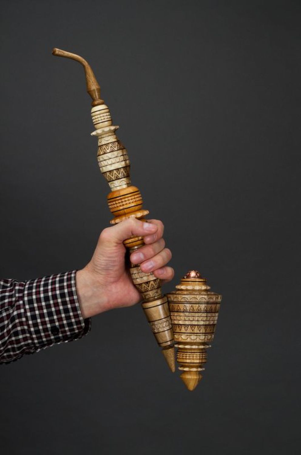 Decorative smoking pipe made of wood photo 1