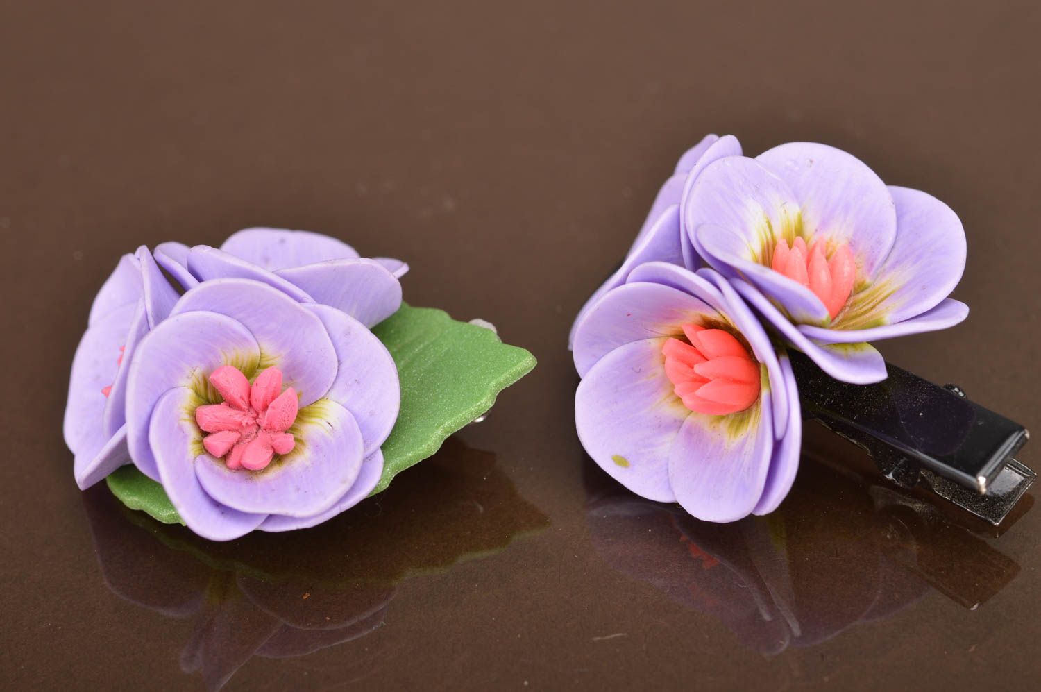 Set of jewelry made of polymer clay brooch and hair clip with lilac water lily photo 4