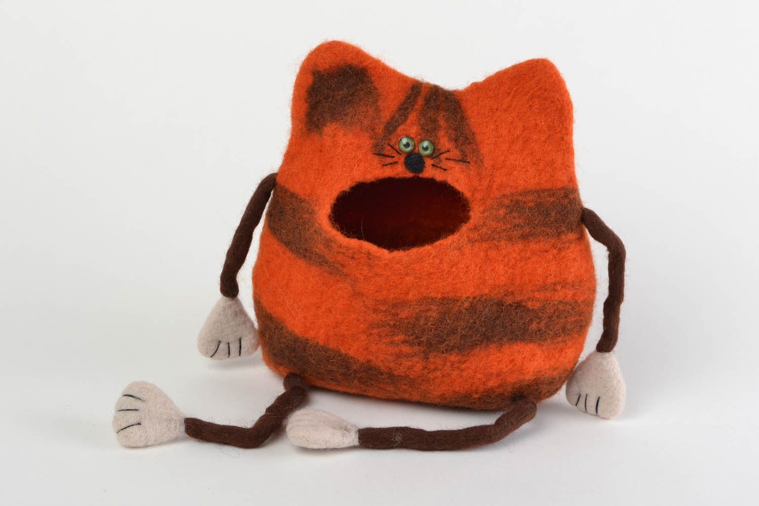 Organizer de casa de lana para mandos a distancia con forma de gato pelirrojo artesanal foto 3