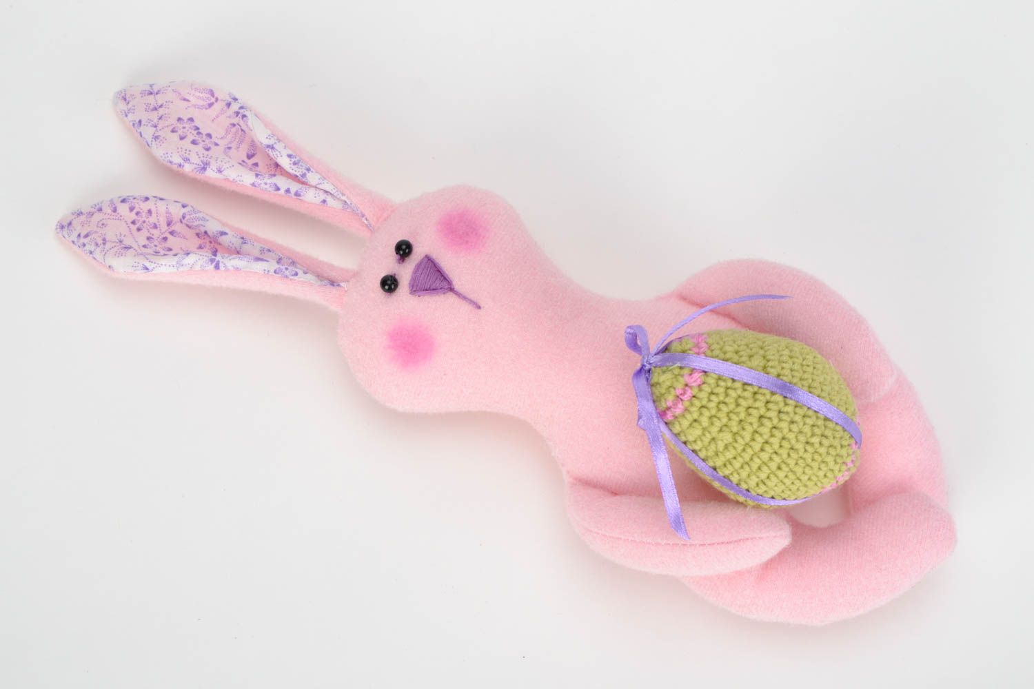Текстильный заяц с яйцом игрушка ручной работы розовая пасхальная красивая фото 3