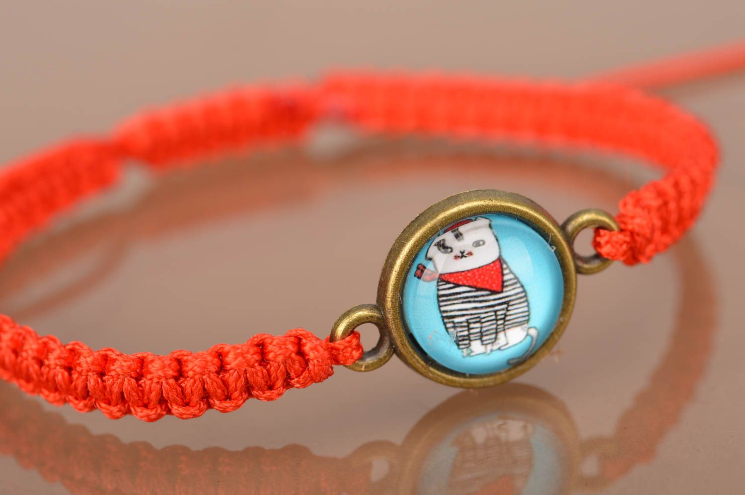 Handmade Armband aus Wachs Schnur mit Konnektor geflochten exklusiv in Rot foto 4