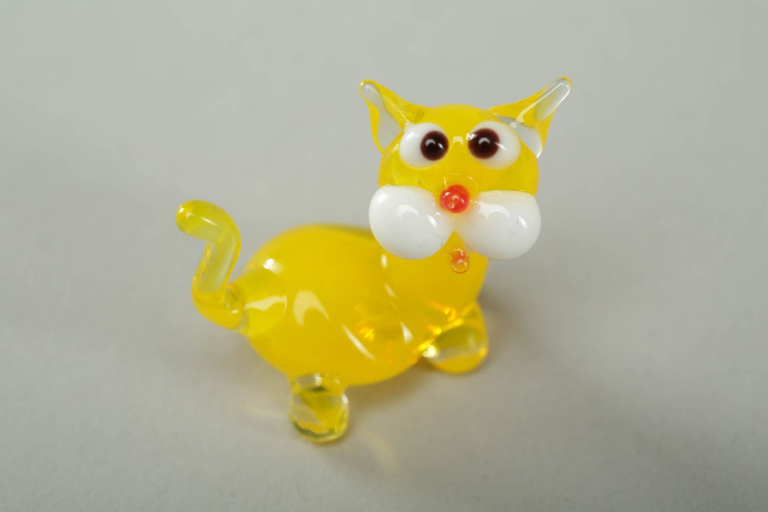 Lampwork Technik Statuette aus Glas gelbe Katze   foto 3