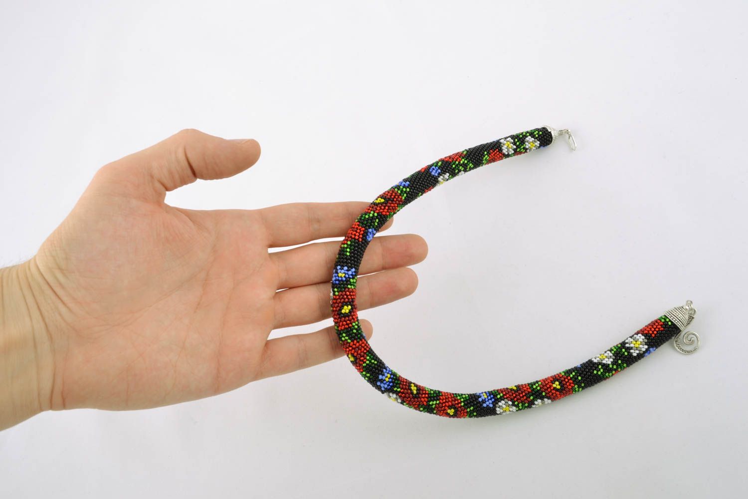 Beaded cord necklace photo 4