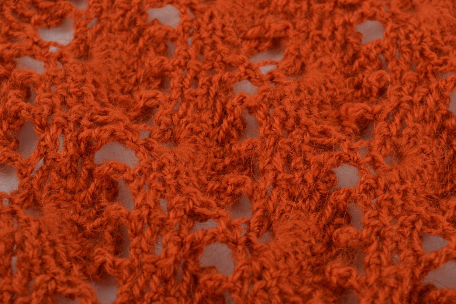 Écharpe tricotée en angora et acrylique orange avec frange ajourée faite main photo 3