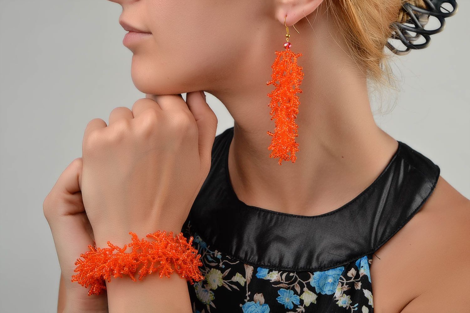 Комплект украшений ручной работы модная бижутерия украшения из бисера оранжевые фото 2