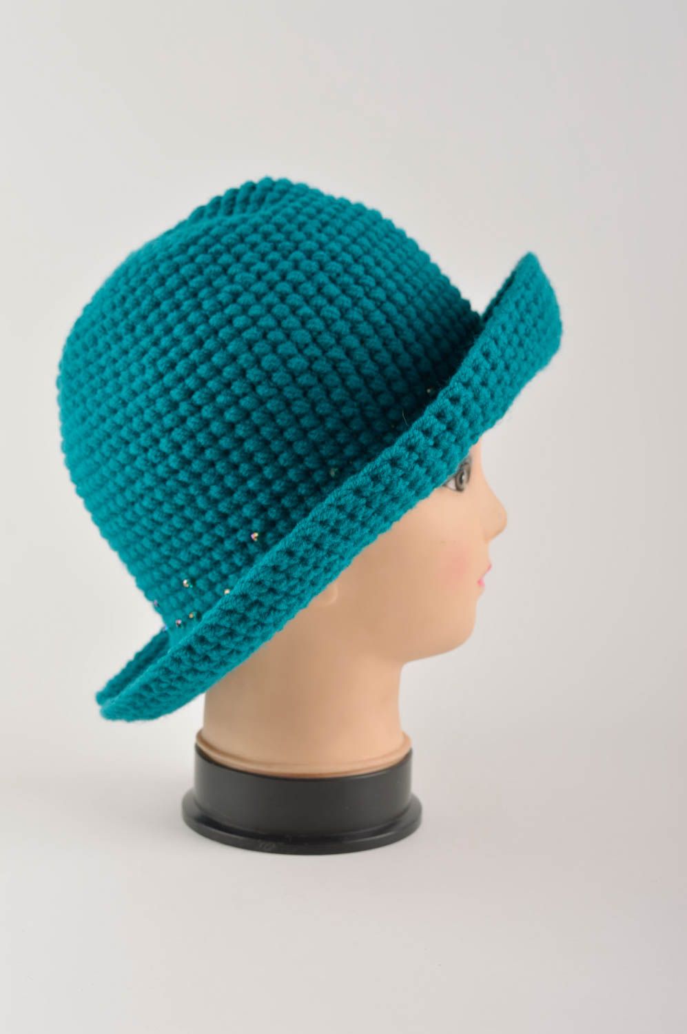 Chapeau petit bord fait main Bonnet femme tricot Vêtement pour femme turquoise photo 4