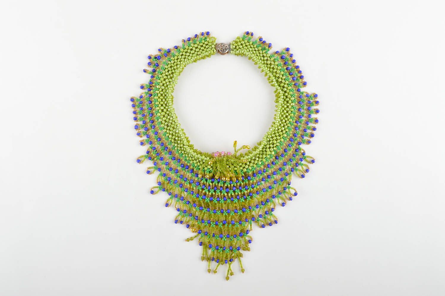 Collana di perline fatta a mano originale bigiotteria da donna color verde 
 foto 4