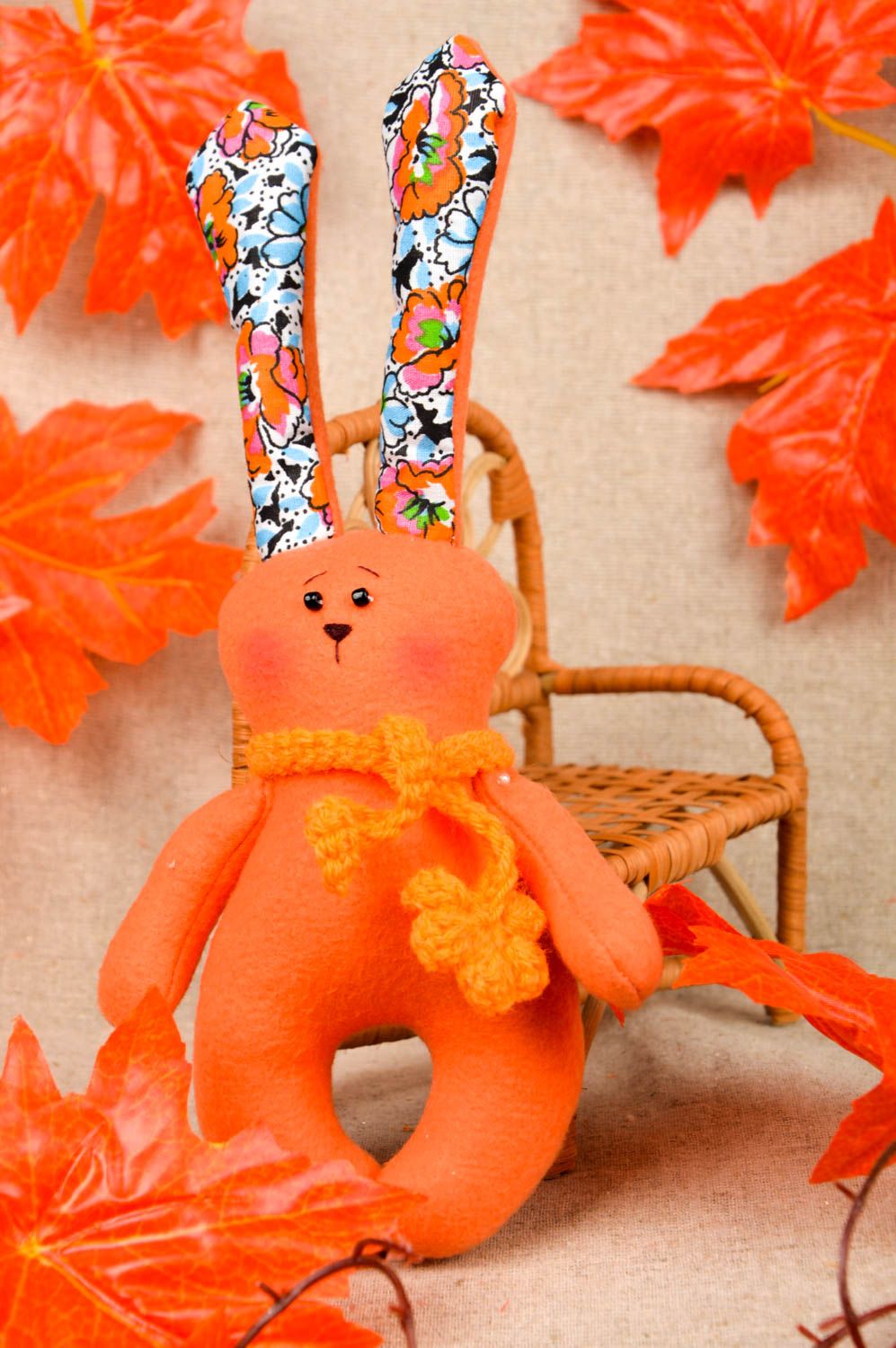 Peluche lapin orange Jouet fait main en tissu polaire Cadeau pour enfant photo 1