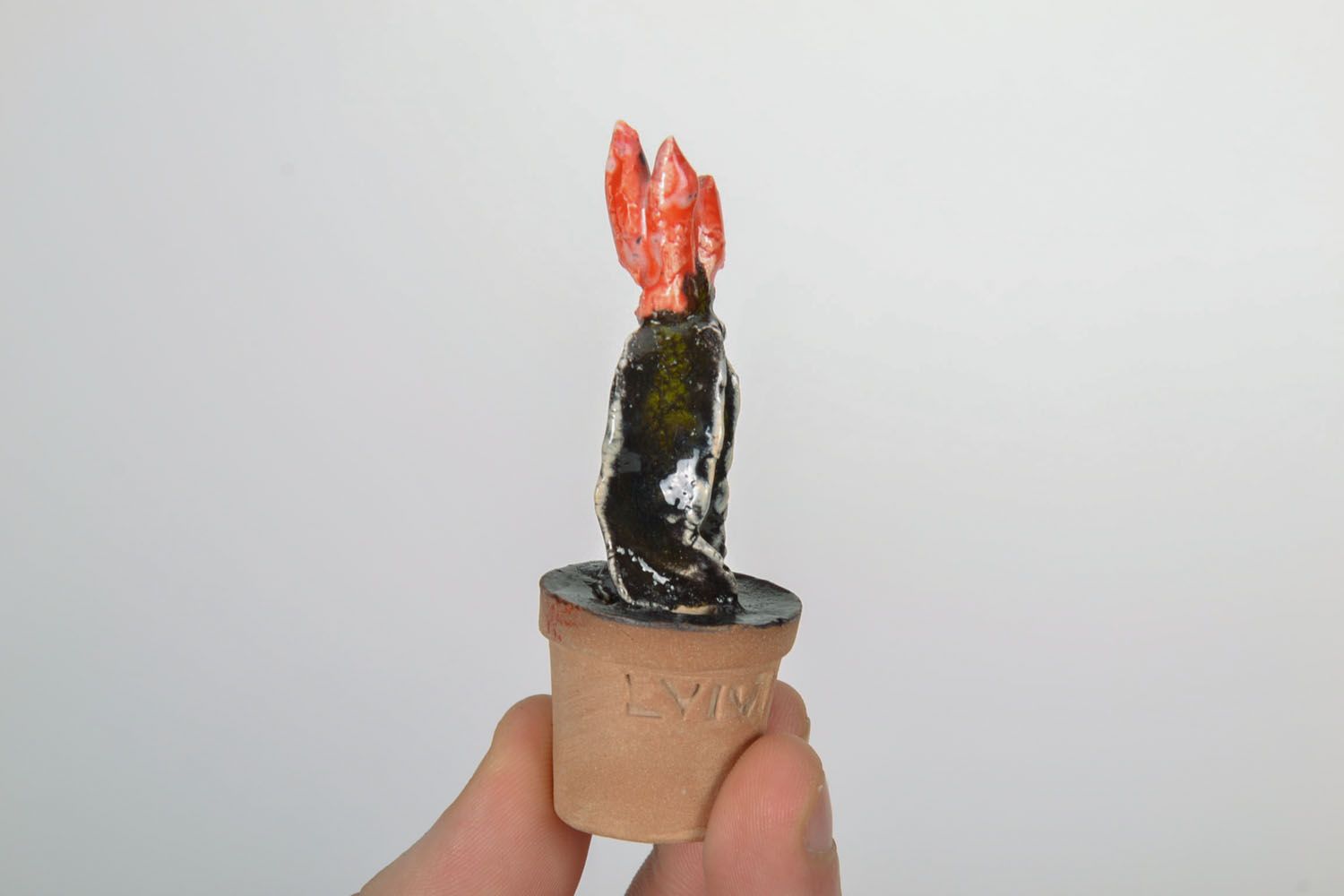 Figura de cerámica Cacto con flor roja foto 2
