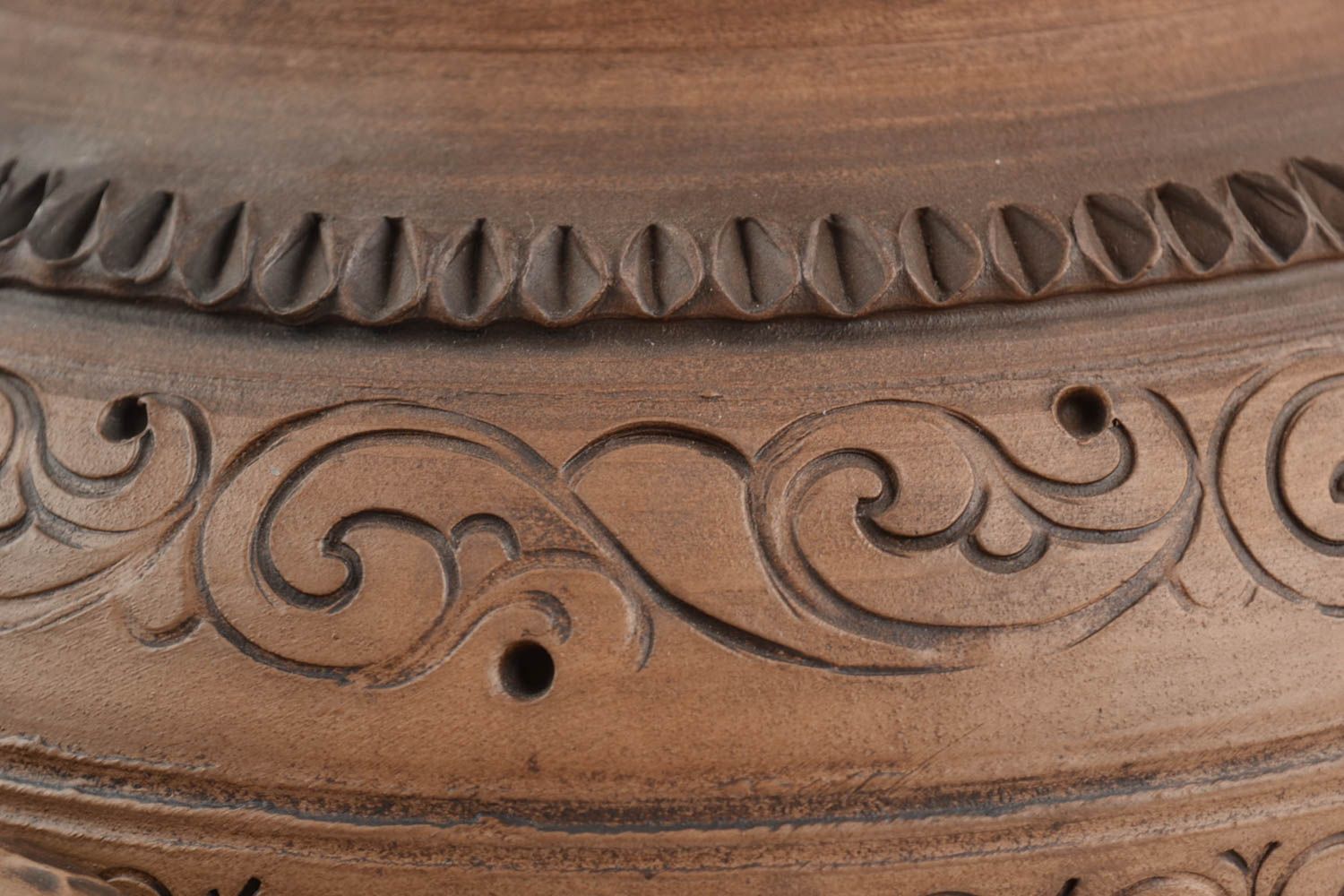 Глиняная кастрюля большая объемом 6 литров коричневая с крышкой ручная работа фото 3