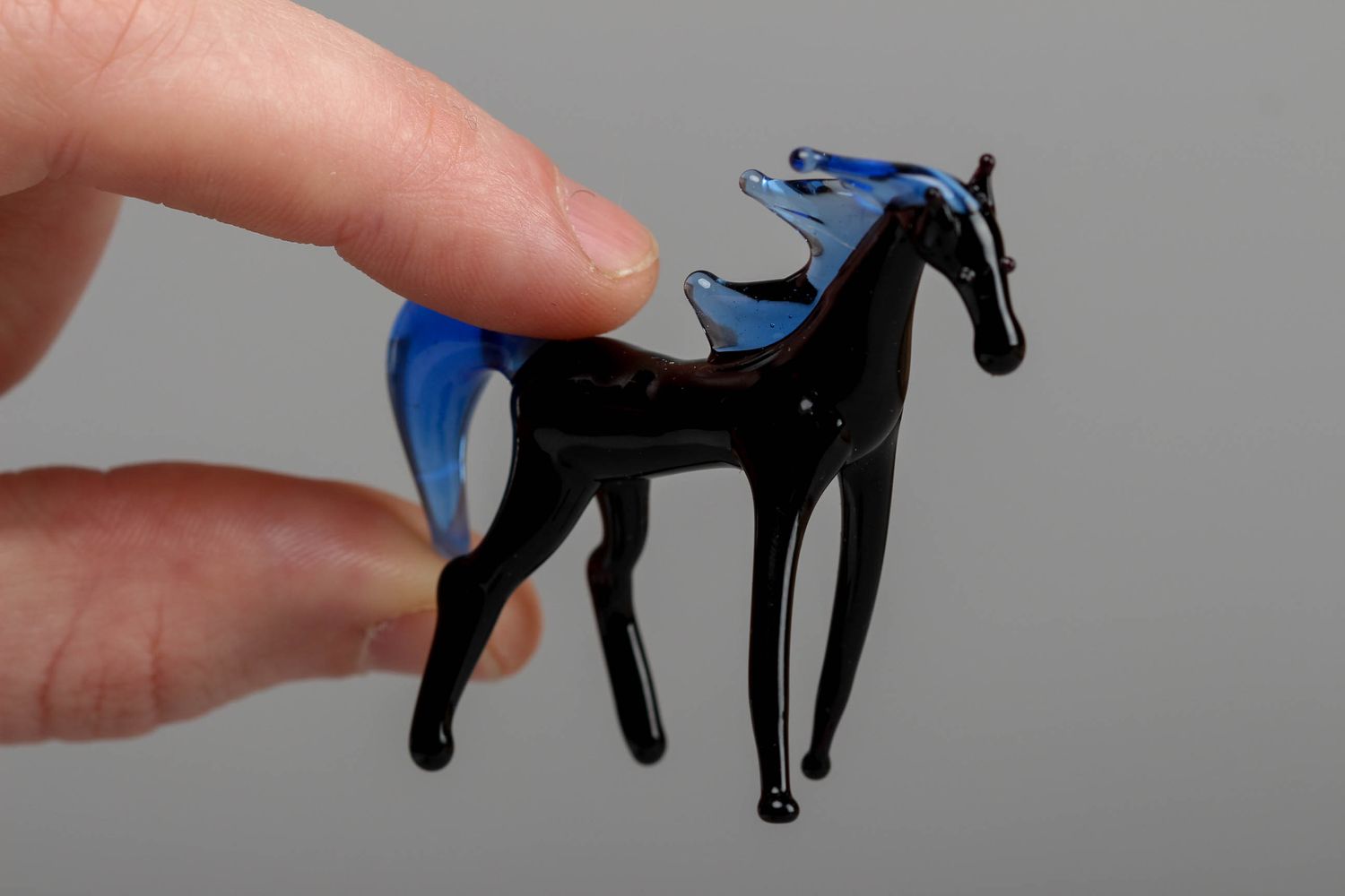 Лэмпворк фигурка из стекла Лошадь синяя фото 4