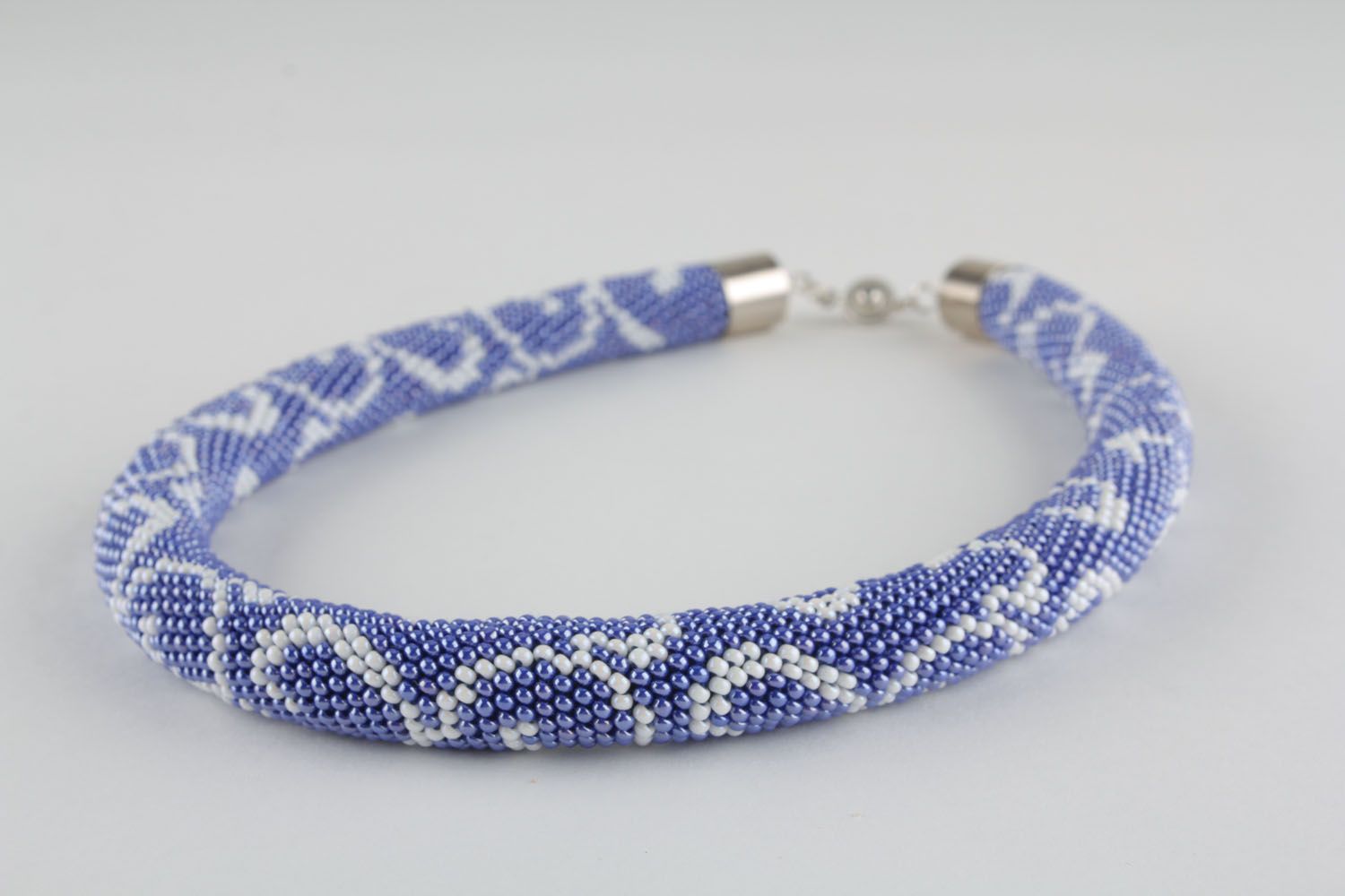 Blue beaded cord necklace photo 3