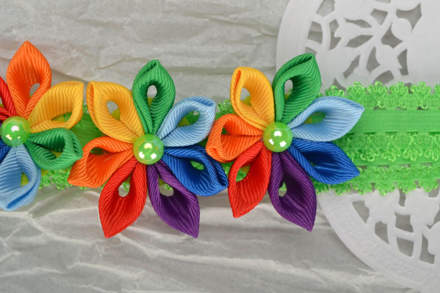 Handgemachtes Haarband mit Blumen Regenbogen foto 1