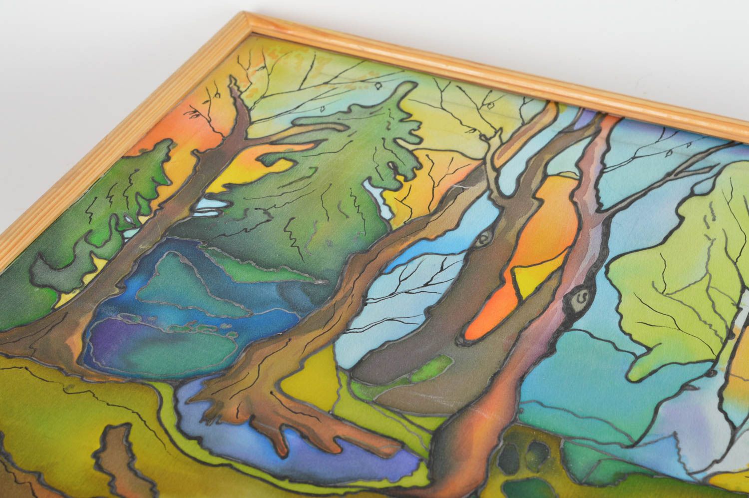 Картина в технике холодный батик тканевая ручной работы авторская Озеро в лесу фото 4