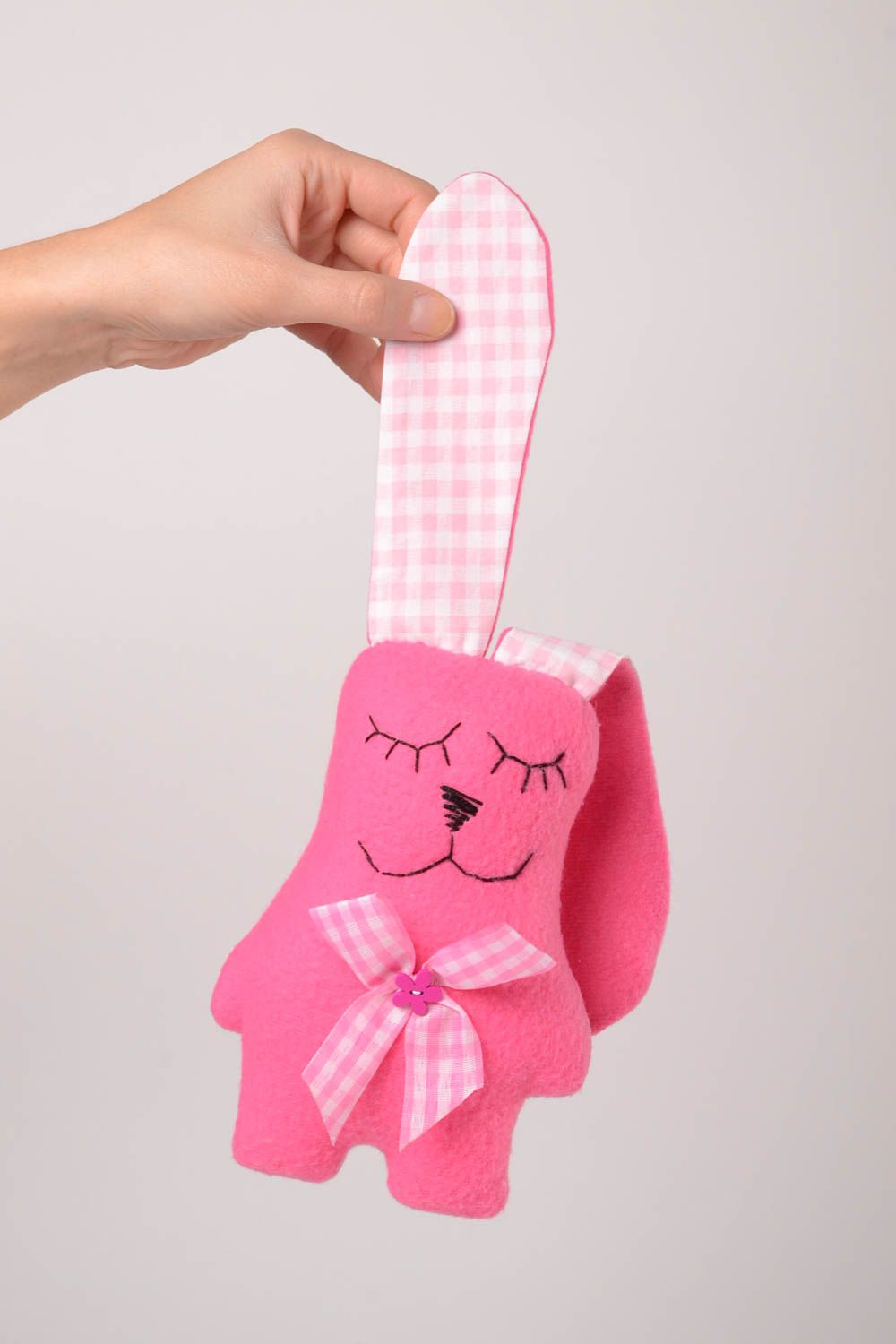 Jouet décoratif fait main Déco maison lapin rose design Cadeau pour enfant photo 2