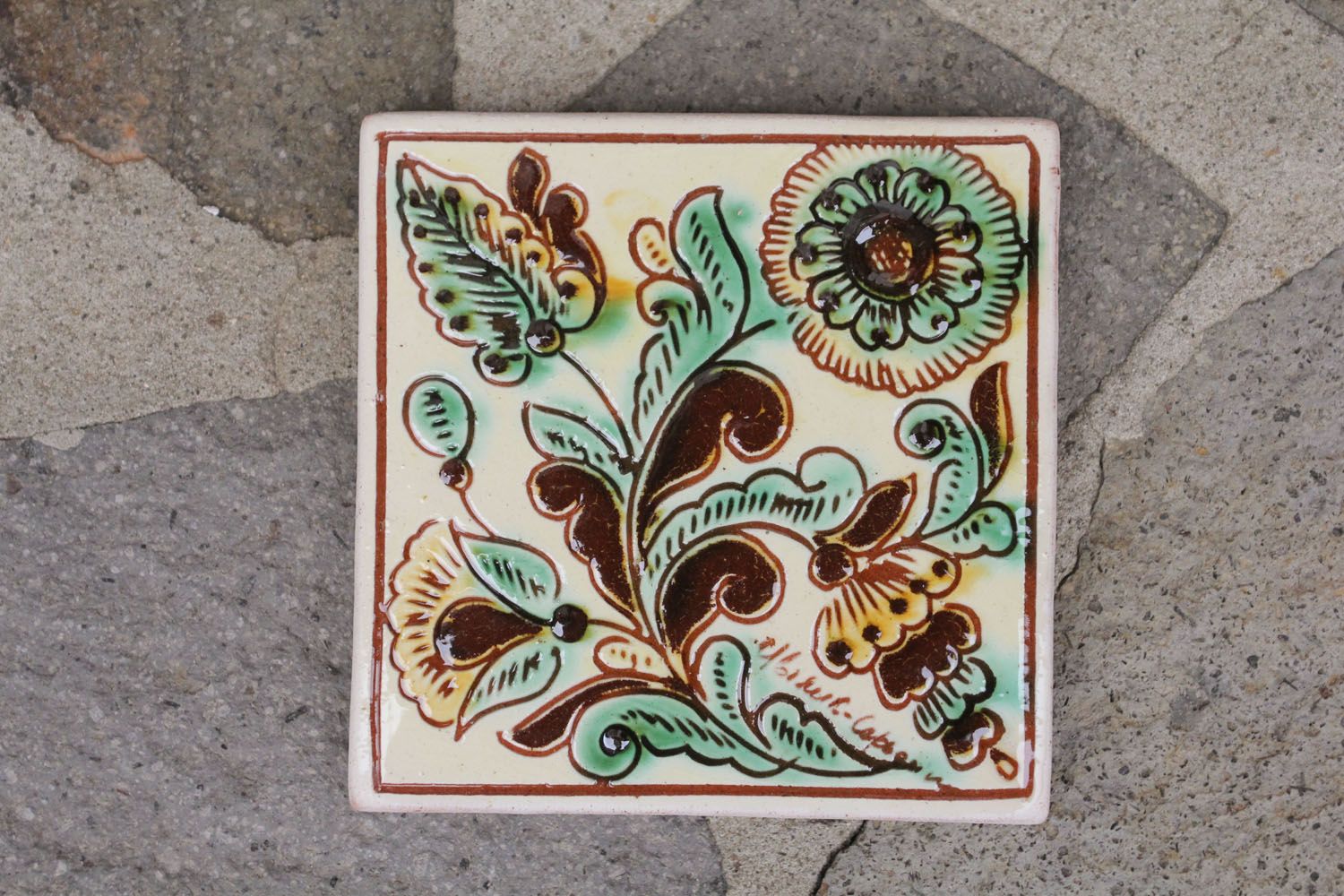 Handmade ceramic tile photo 1