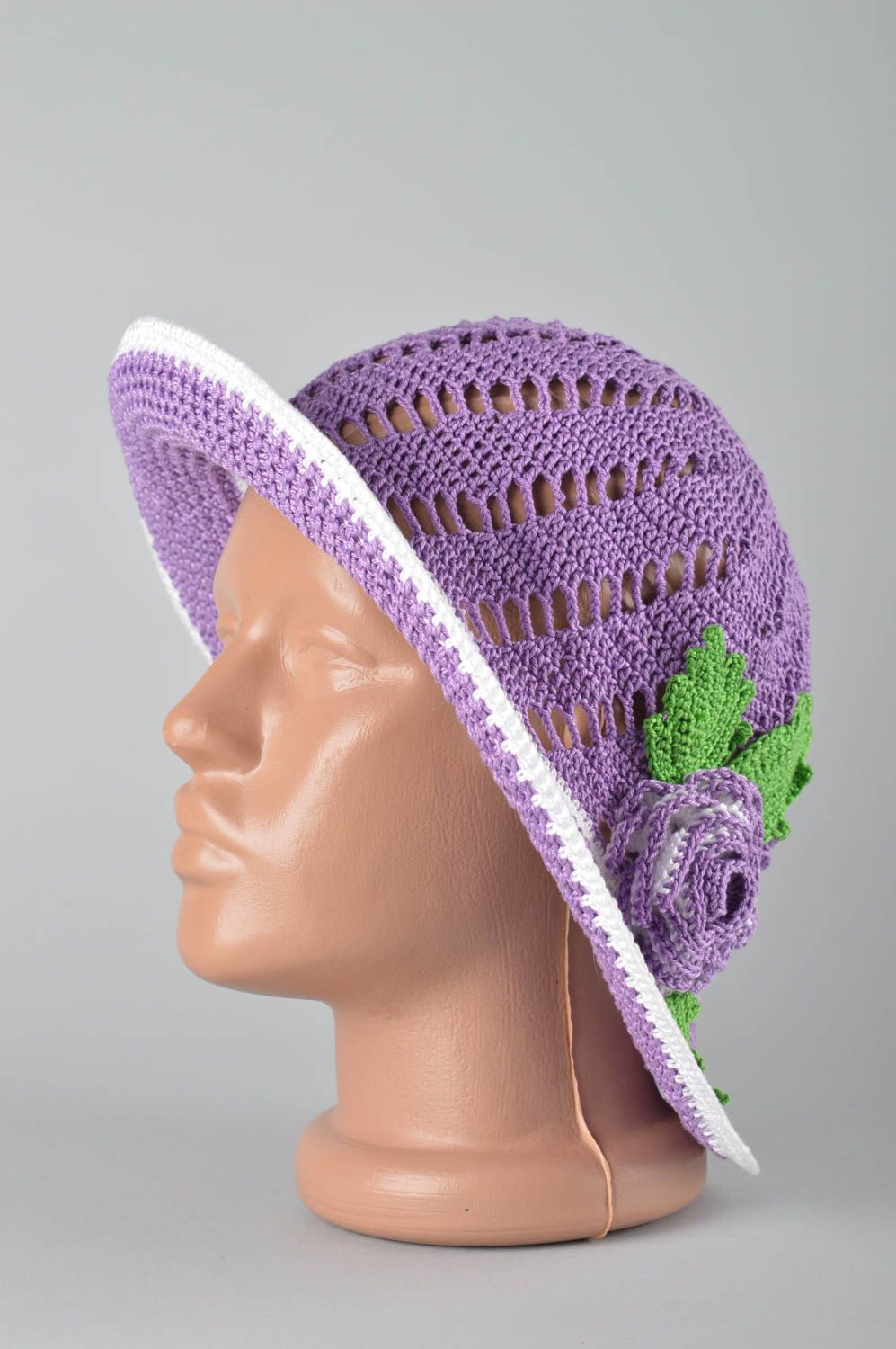 Chapeau violet fait main Accessoire femme tricot au crochet Cadeau femme photo 1