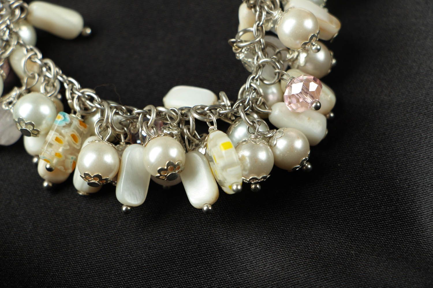 Bracelet en perles artificielles fait main photo 3