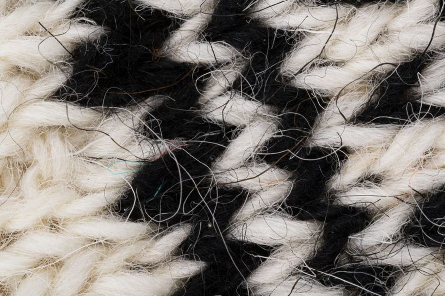 Guanti a manopola di lana fatti a mano Guanti a manopola da donna Guanti bianchi foto 4