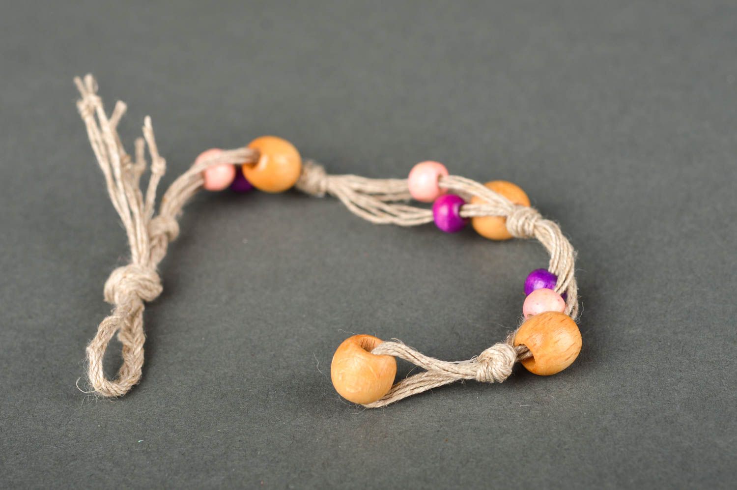 Stylish handmade wrist bracelet beaded bracelet handmade accessories for girls photo 3
