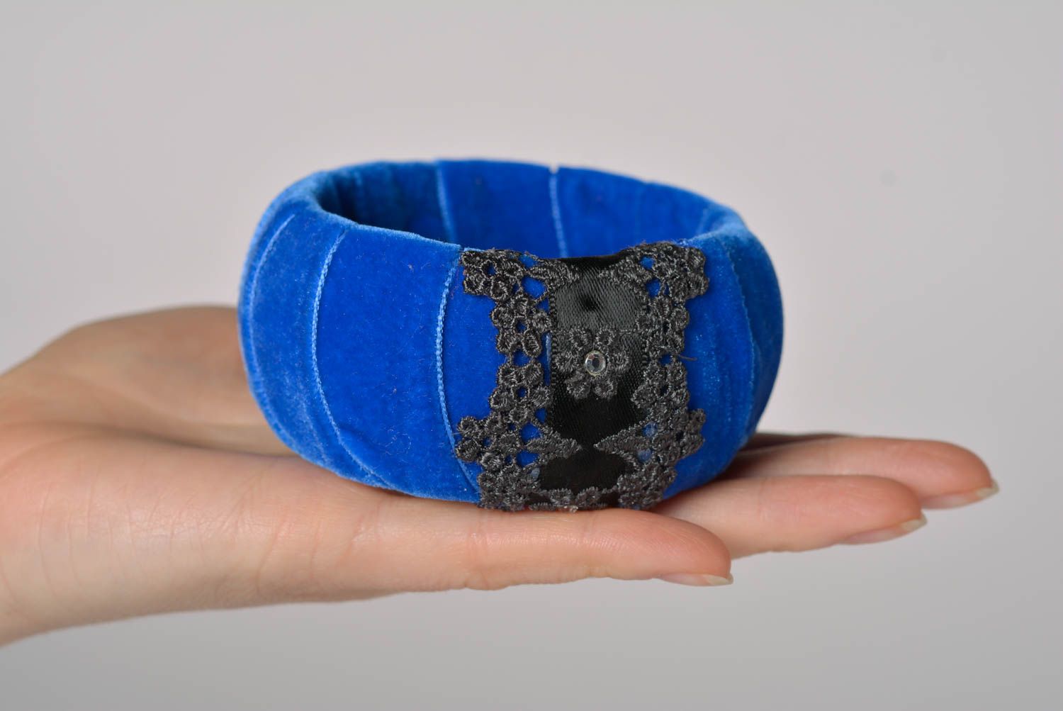 Браслет ручной работы кружевной браслет из бархата синий винтажное украшение фото 4