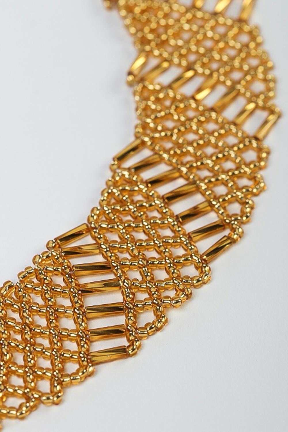 Золотистое украшение ручной работы ожерелье из бисера чешского колье из бисера фото 3