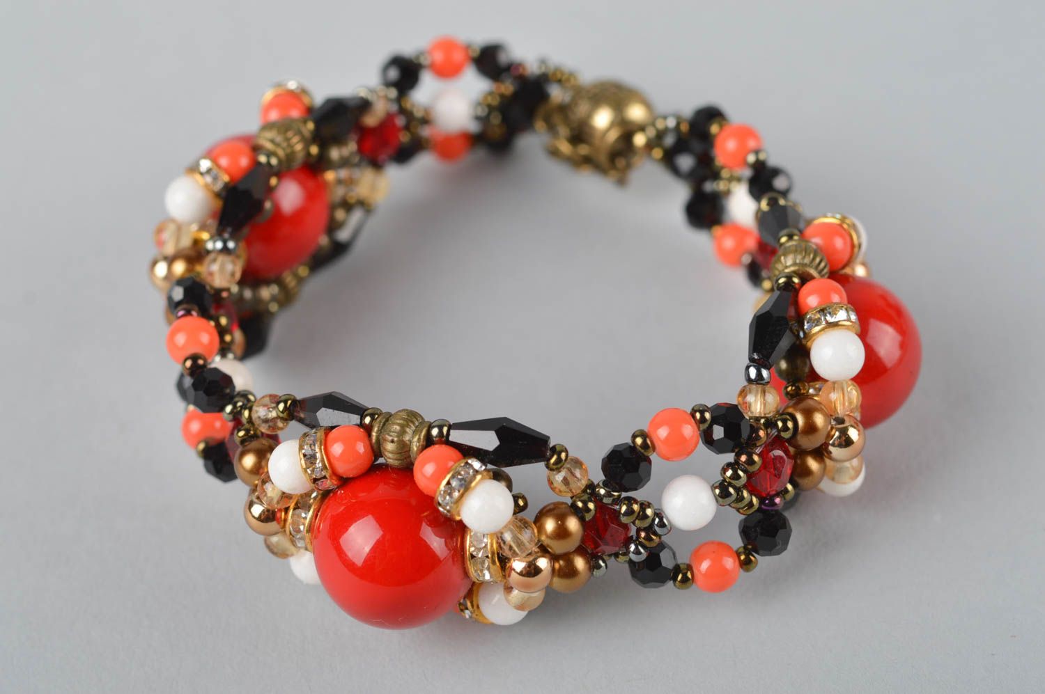 Brown, red, and white beads bracelet for women photo 2