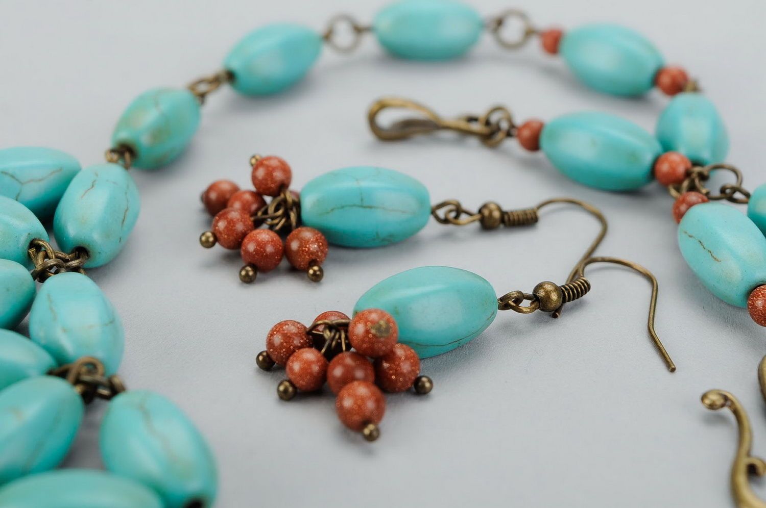 Jewelry set with turquoise and aventurine photo 1