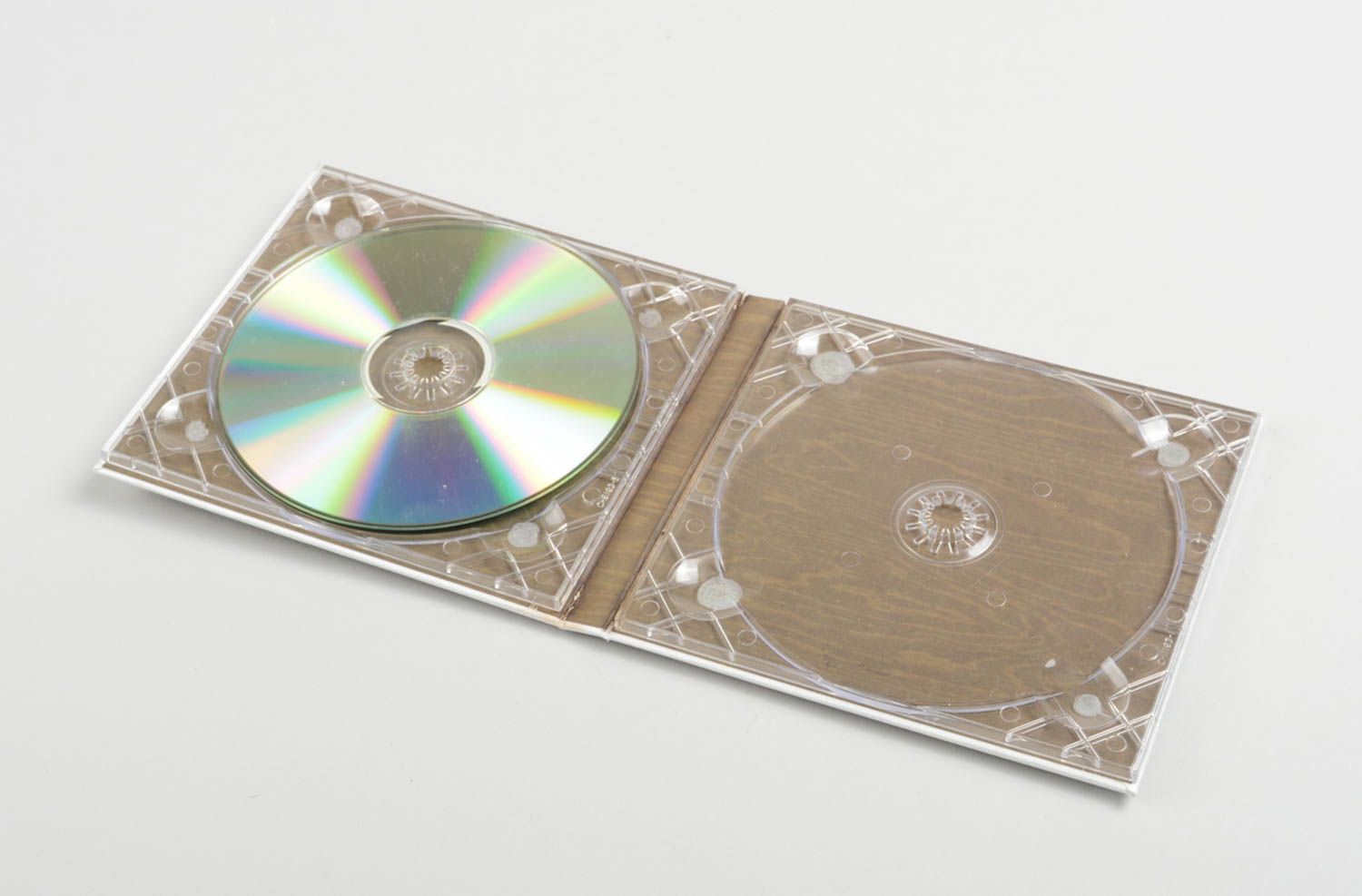 Caja para discos artesanal de papel delicada estuche de cd accesorio de boda foto 2