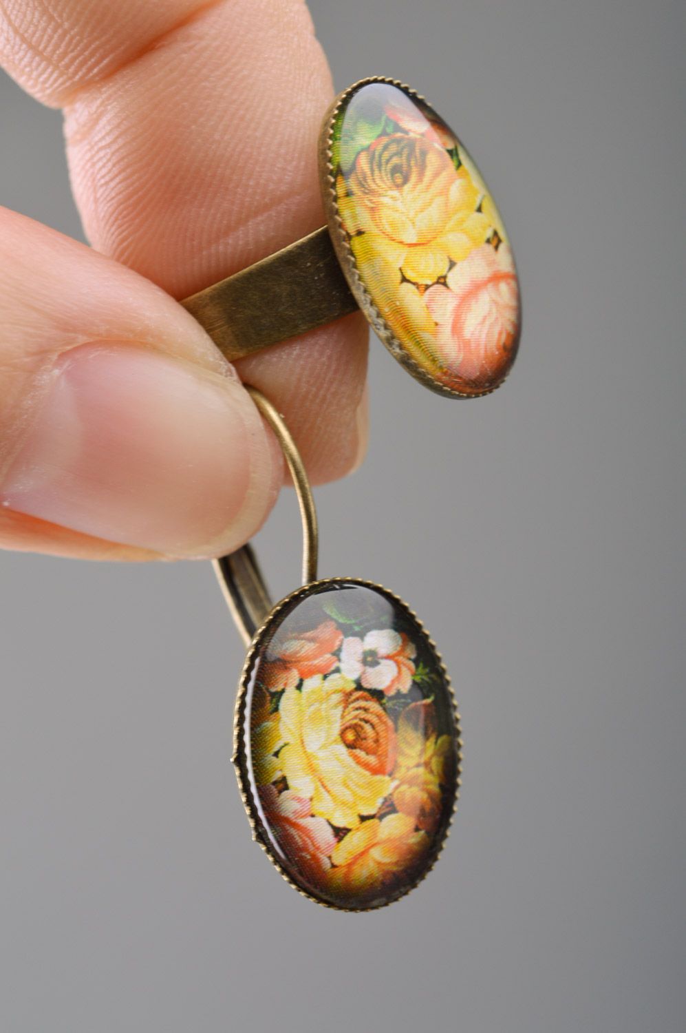 Handmade Schmuck Set aus Metall Ohrringe und Ring mit Muster im Glas für Damen foto 3