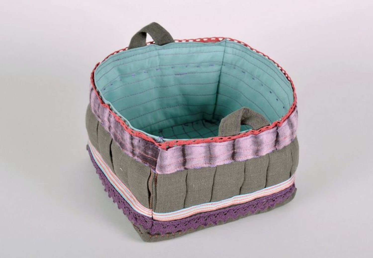 Soft case with handles, container for needlework photo 1